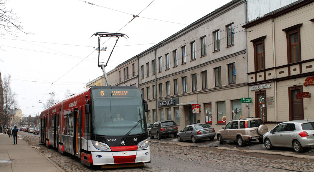 Рига, Škoda 15T ForCity Alfa Riga № 57082