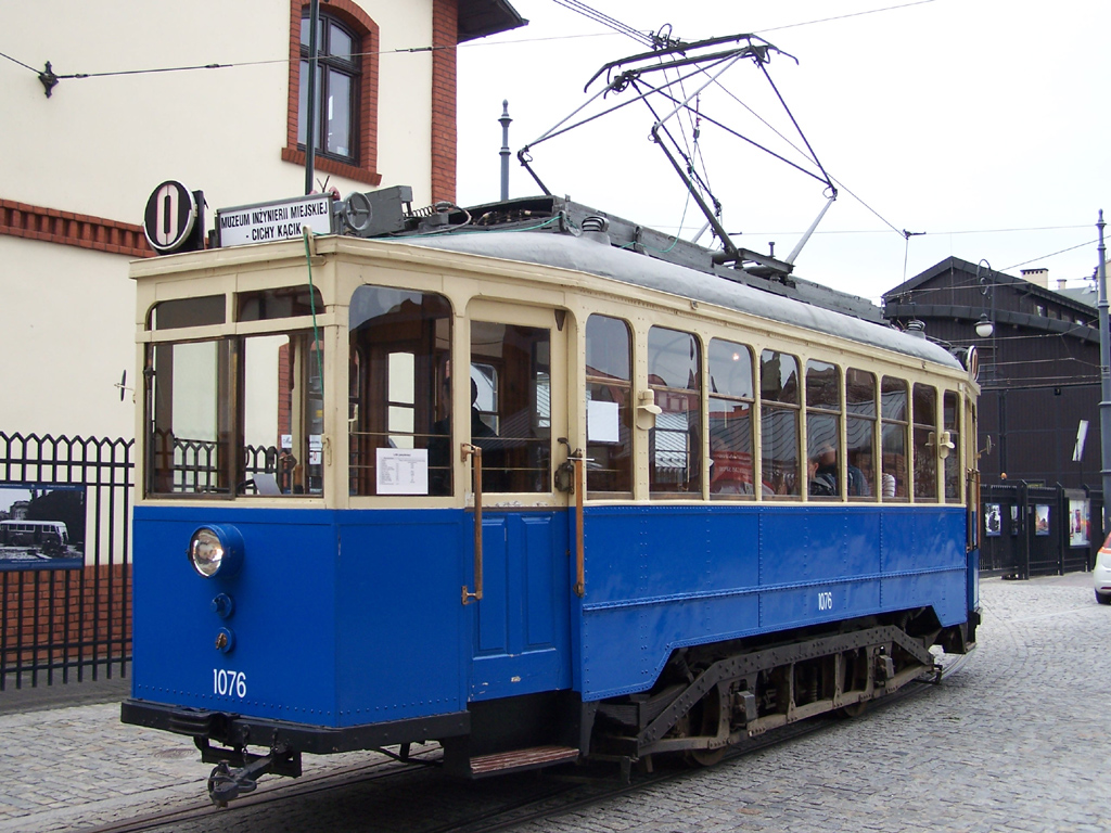 Krakova, LH Standard # 1076