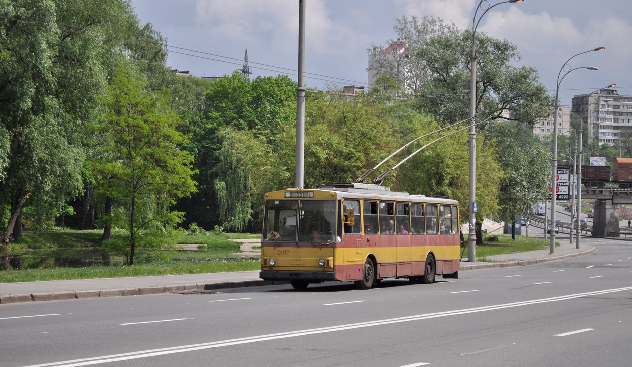 Киев, Škoda 14Tr02/6 № 2017