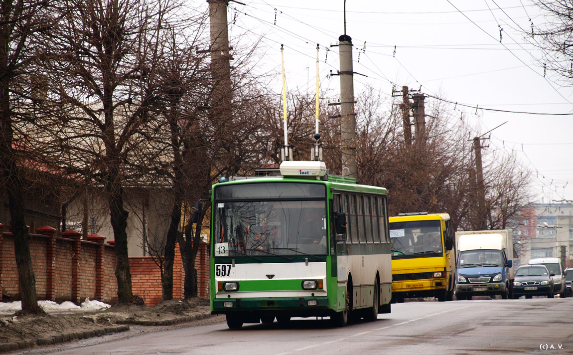 Львов, Škoda 14TrM № 597