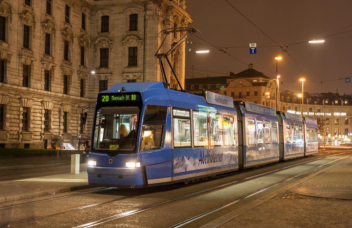 München, Bombardier R3.3 — 2219