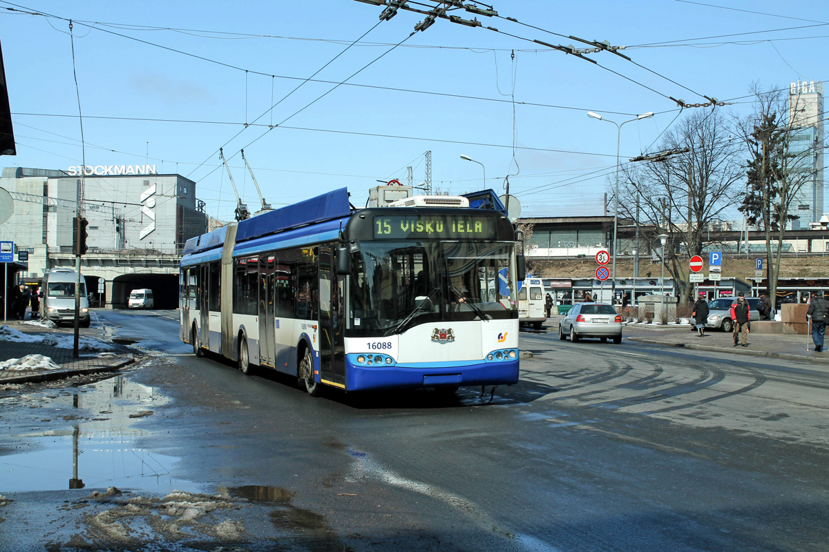 Рига, Solaris Trollino II 18 Ganz № 16088