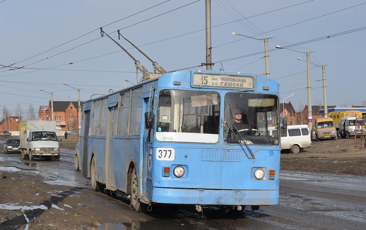 Омск, ЗиУ-682Г (СЗТМ) № 377