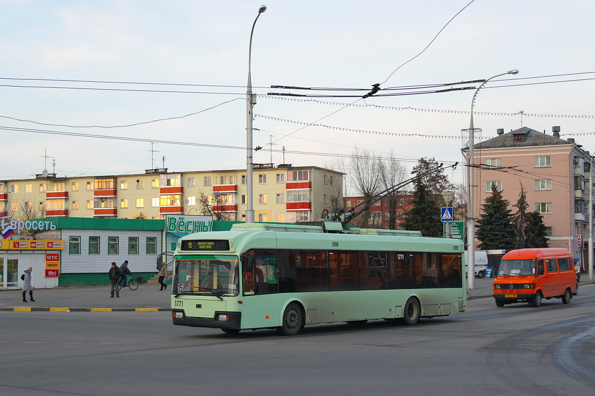 Гомель, БКМ 32102 № 1771