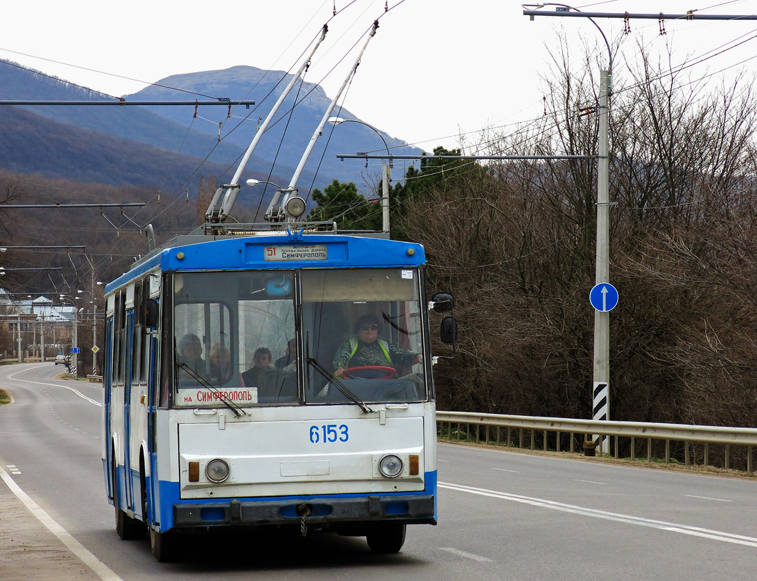 Крымский троллейбус, Škoda 14Tr11/6 № 6153