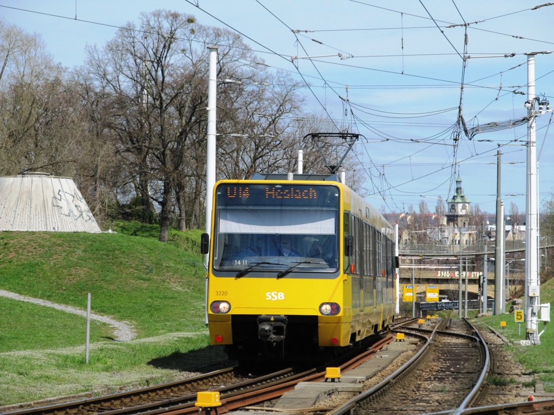 Штутгарт, Duewag DT8.9 № 3220