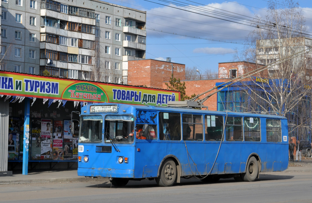 Омск, ЗиУ-682Г [Г00] № 208