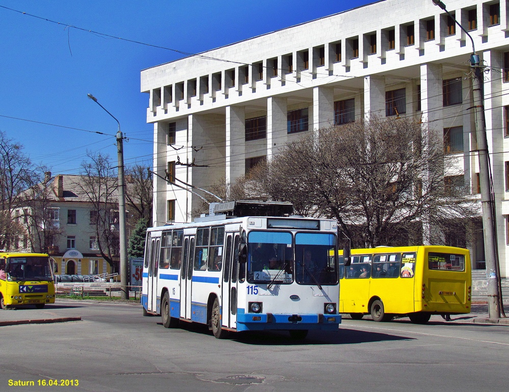 Полтава, ЮМЗ Т2 № 115
