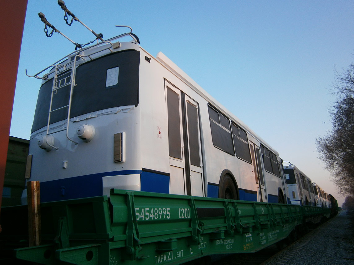 Engels — New and experienced trolleybuses ZAO "Trolza"