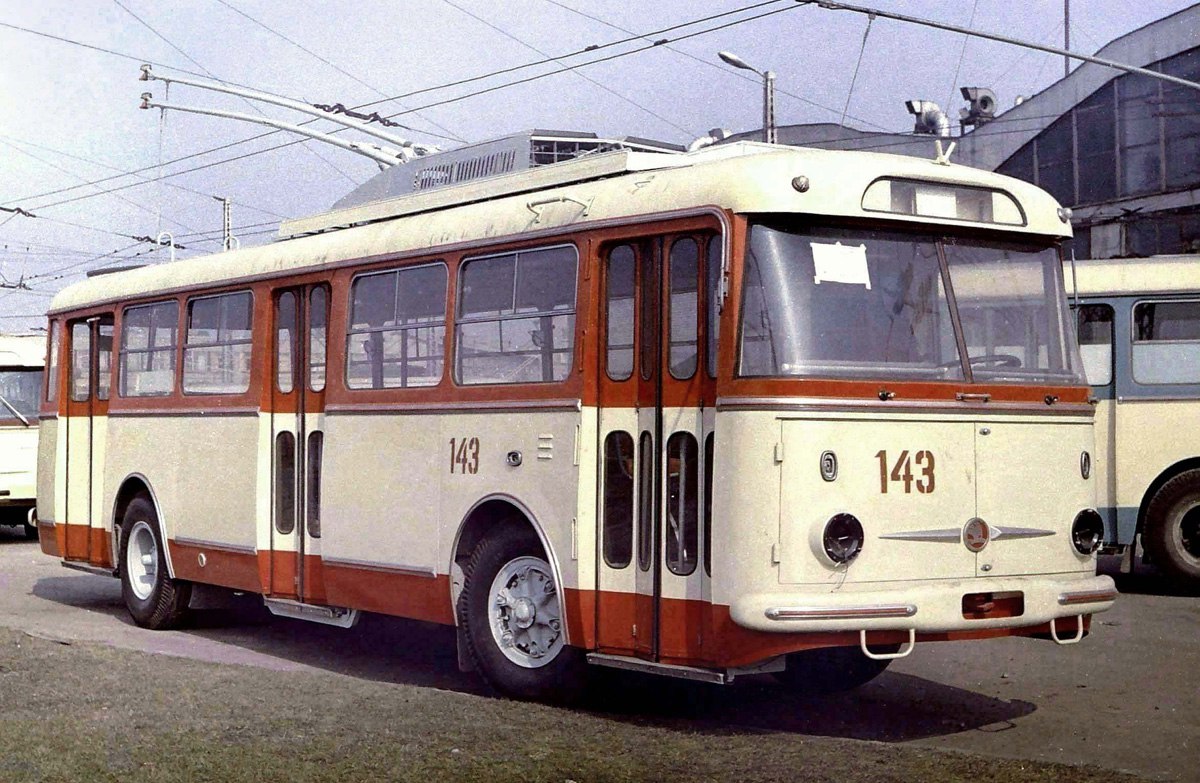 Таллин, Škoda 9TrH27 № 143