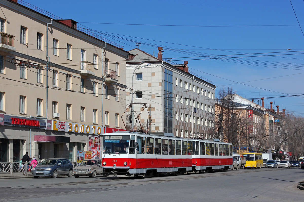 Екатеринбург, Tatra T6B5SU № 744; Екатеринбург, Tatra T6B5SU № 745