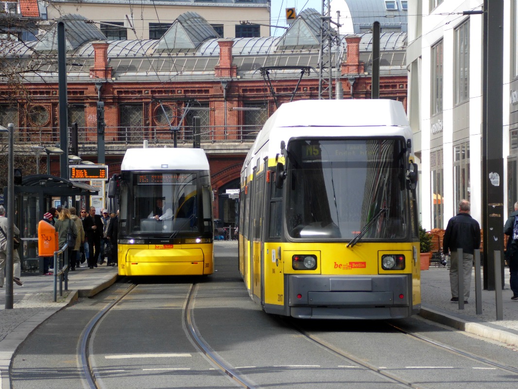 Берлин, Bombardier GT6N-ZR № 2017