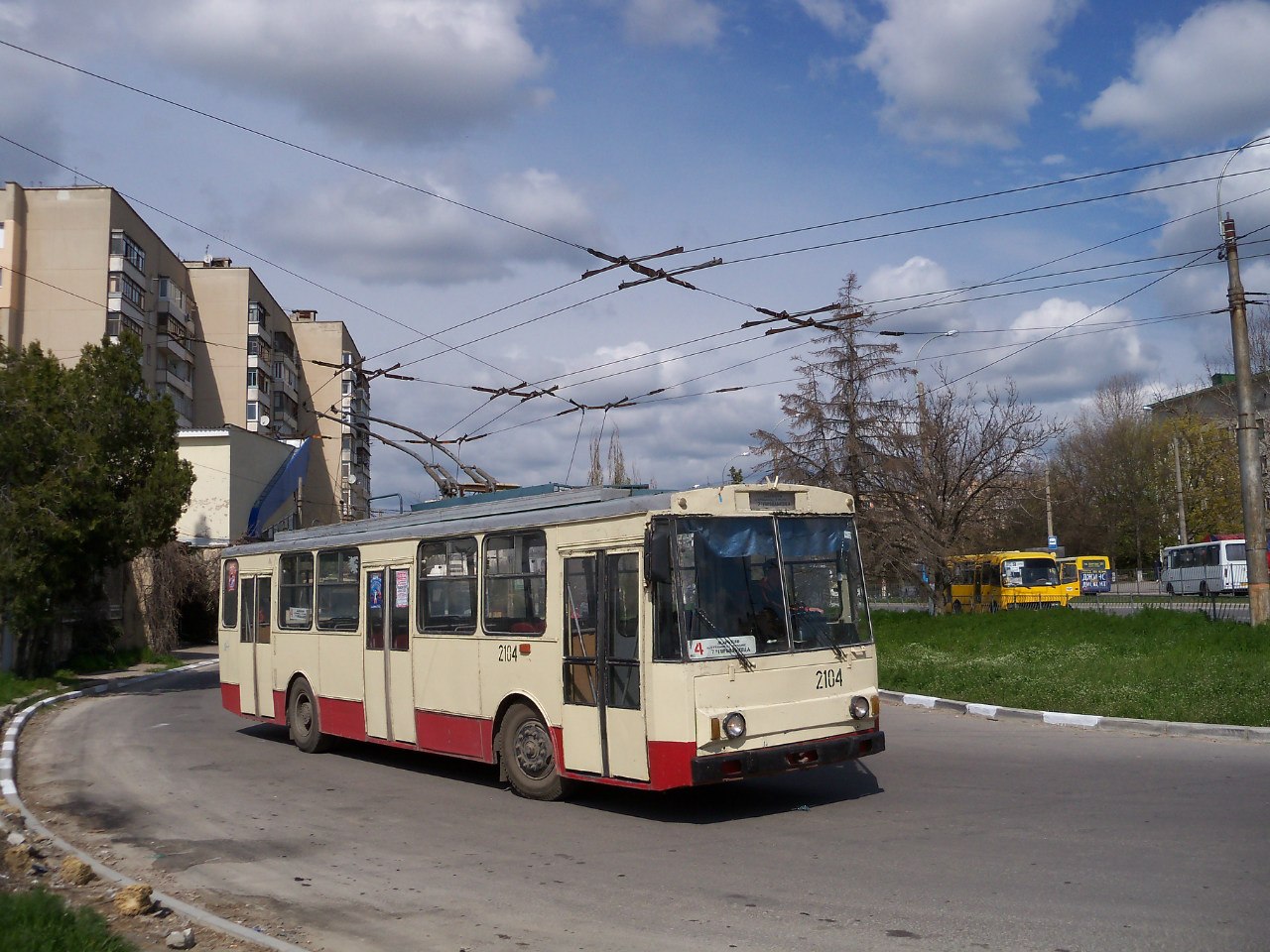 Крымский троллейбус, Škoda 14Tr89/6 № 2104