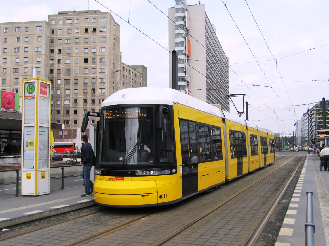 Berlin, Bombardier Flexity Berlin (GT6-08ZR/F6Z) N°. 4011