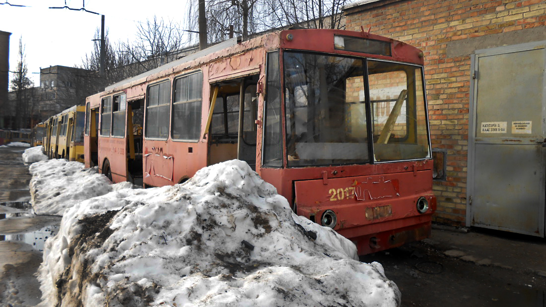 Киев, Škoda 14Tr02/6 № 2017