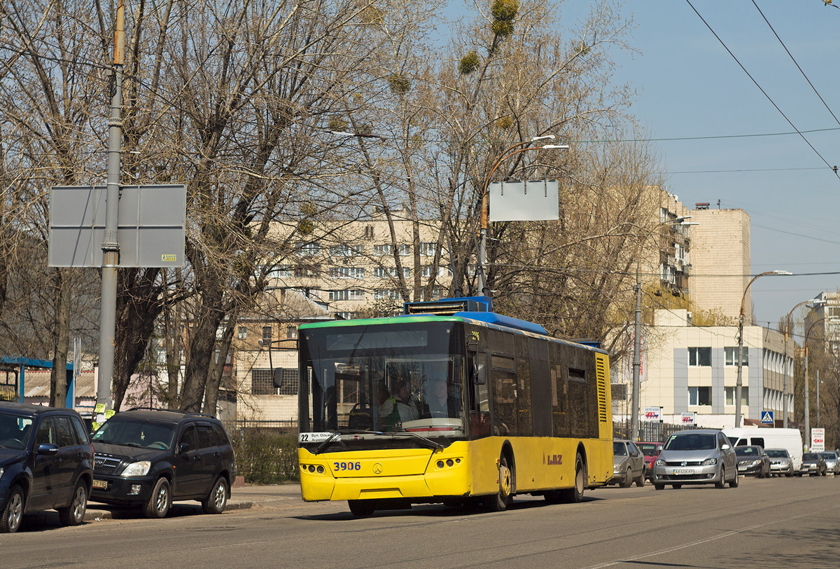 Киев, ЛАЗ E183D1 № 3906