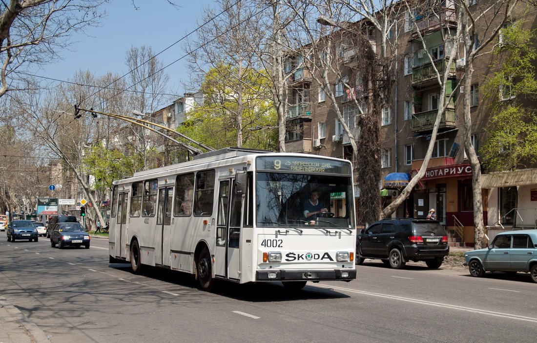 Одесса, Škoda 14Tr17/6M № 4002