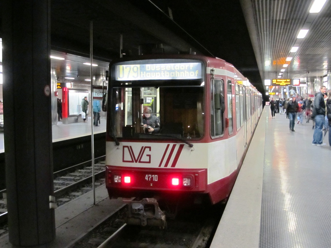 Дуйсбург, Duewag B80C № 4704; Дуйсбург, Duewag B80C № 4710