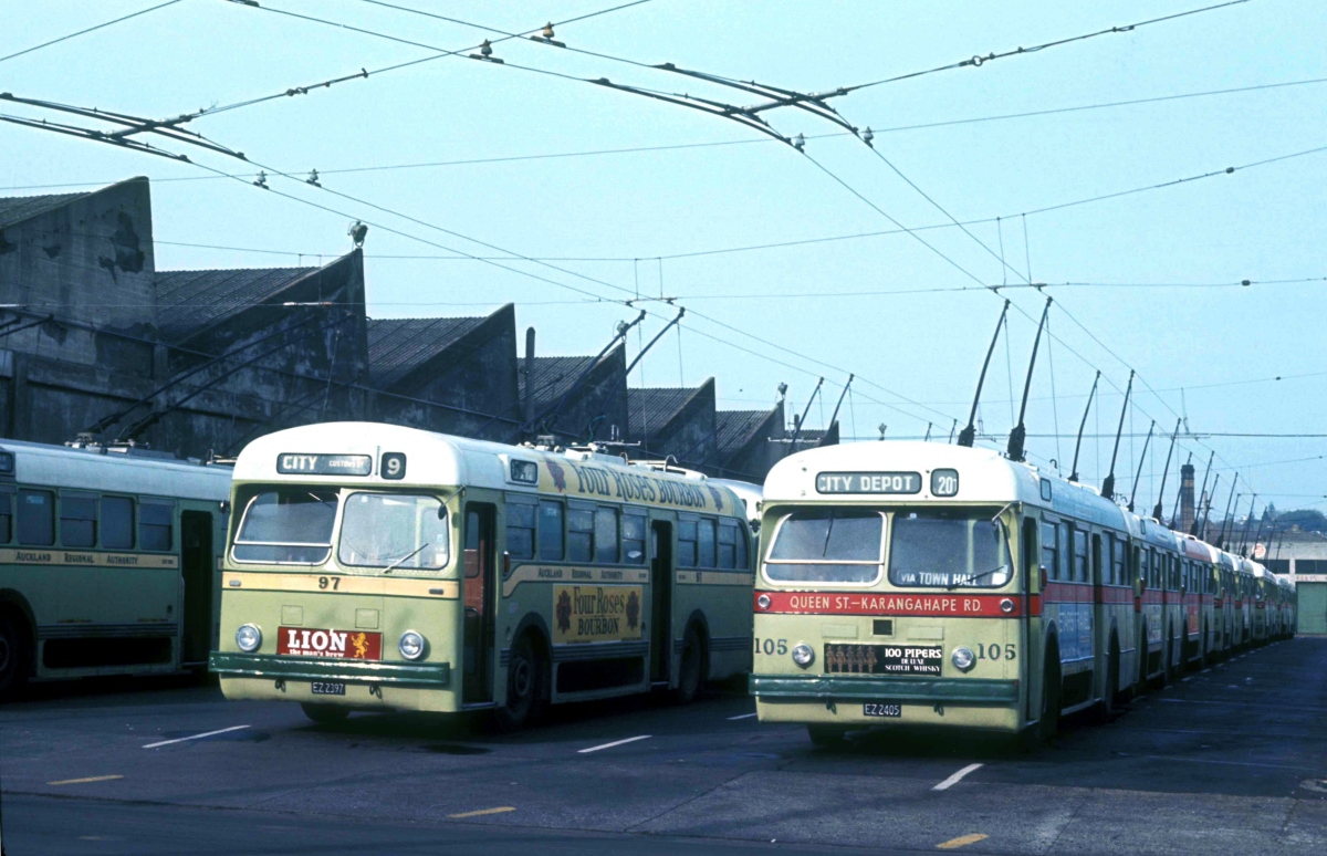 Окленд, Saunders-Roe № 97; Окленд, BUT RETB № 105