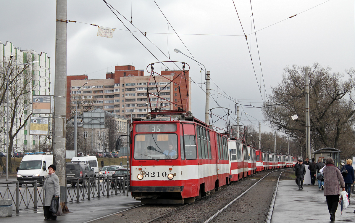 Санкт-Петербург, ЛВС-86К № 8210; Санкт-Петербург — Происшествия
