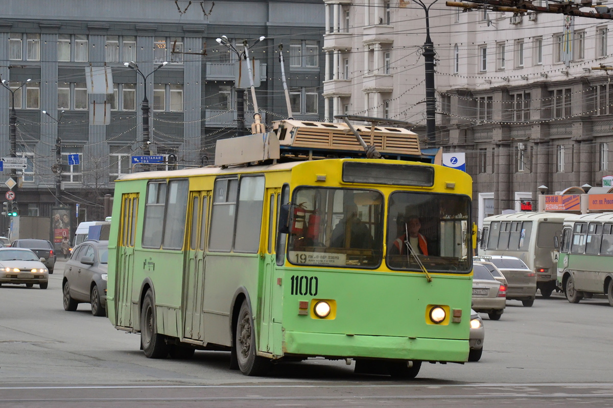 Челябинск, ЗиУ-682В-012 [В0А] № 1100