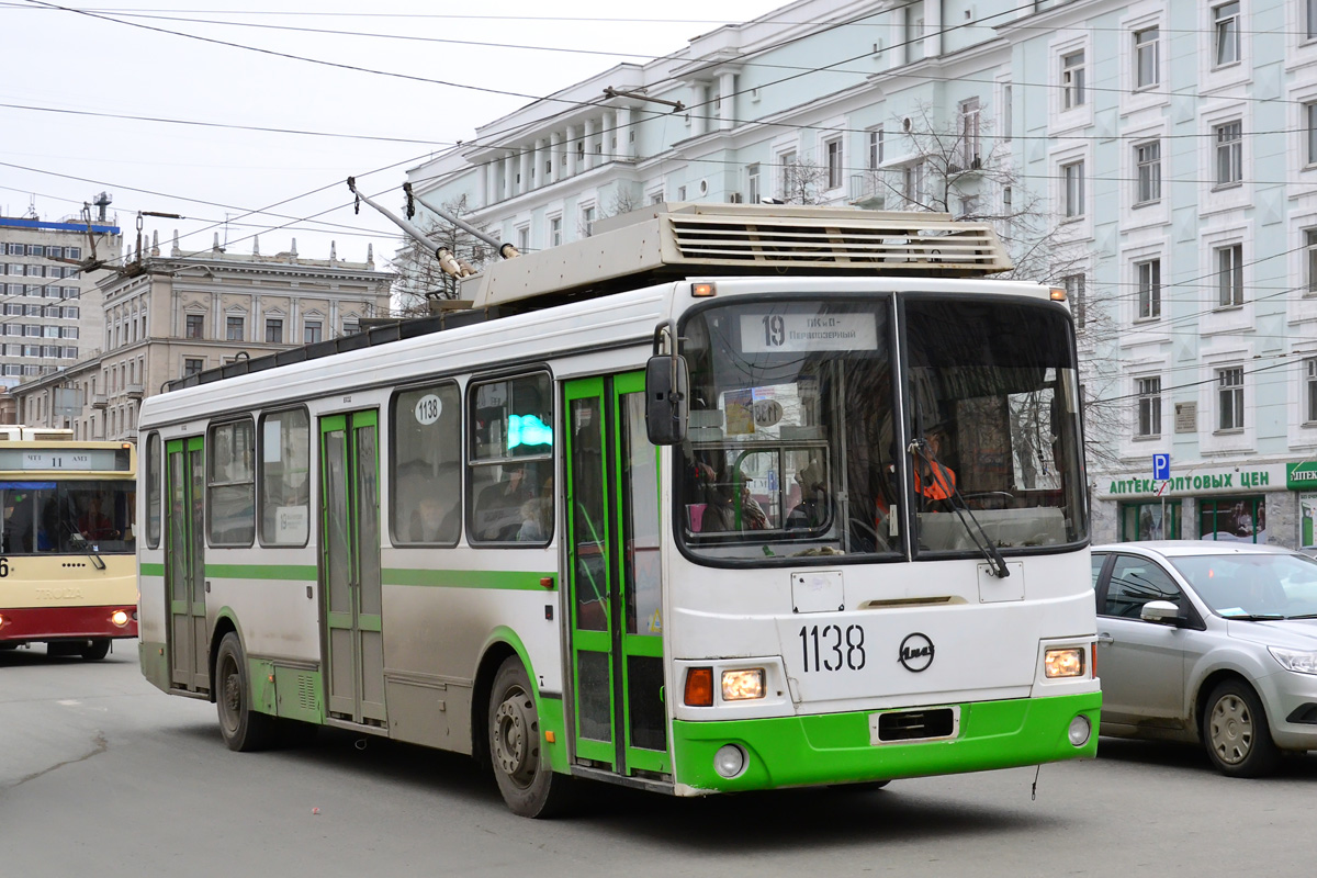 Челябинск, ЛиАЗ-5280 (ВЗТМ) № 1138