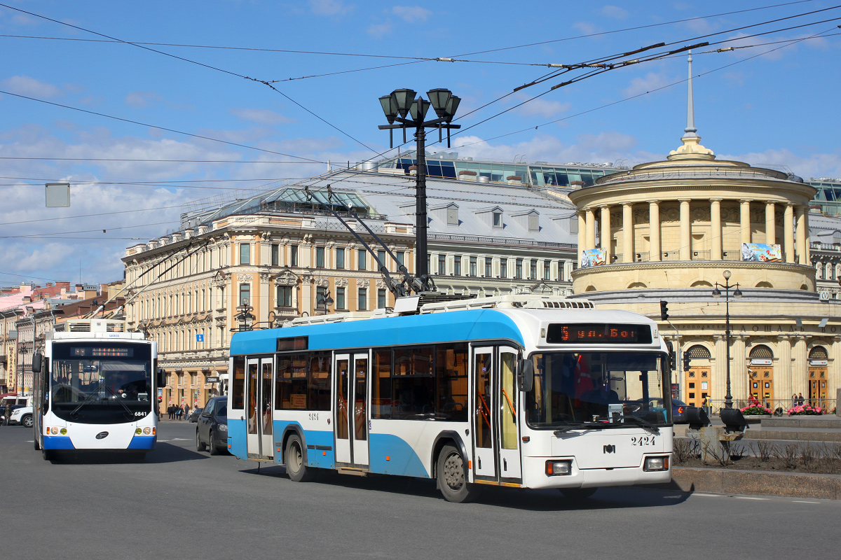Санкт-Петербург, БКМ 321 № 2424