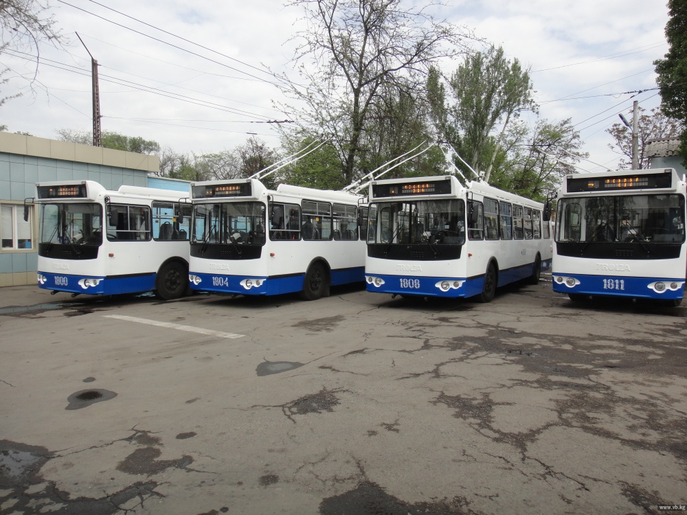 Бишкек, ЗиУ-682Г-016.05 № 1800; Бишкек, ЗиУ-682Г-016.05 № 1804; Бишкек, ЗиУ-682Г-016.05 № 1808; Бишкек, ЗиУ-682Г-016.05 № 1811