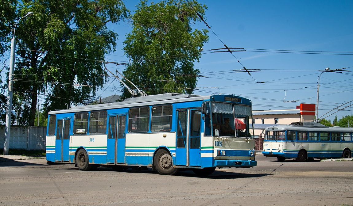 Ровно, Škoda 14Tr89/6 № 105