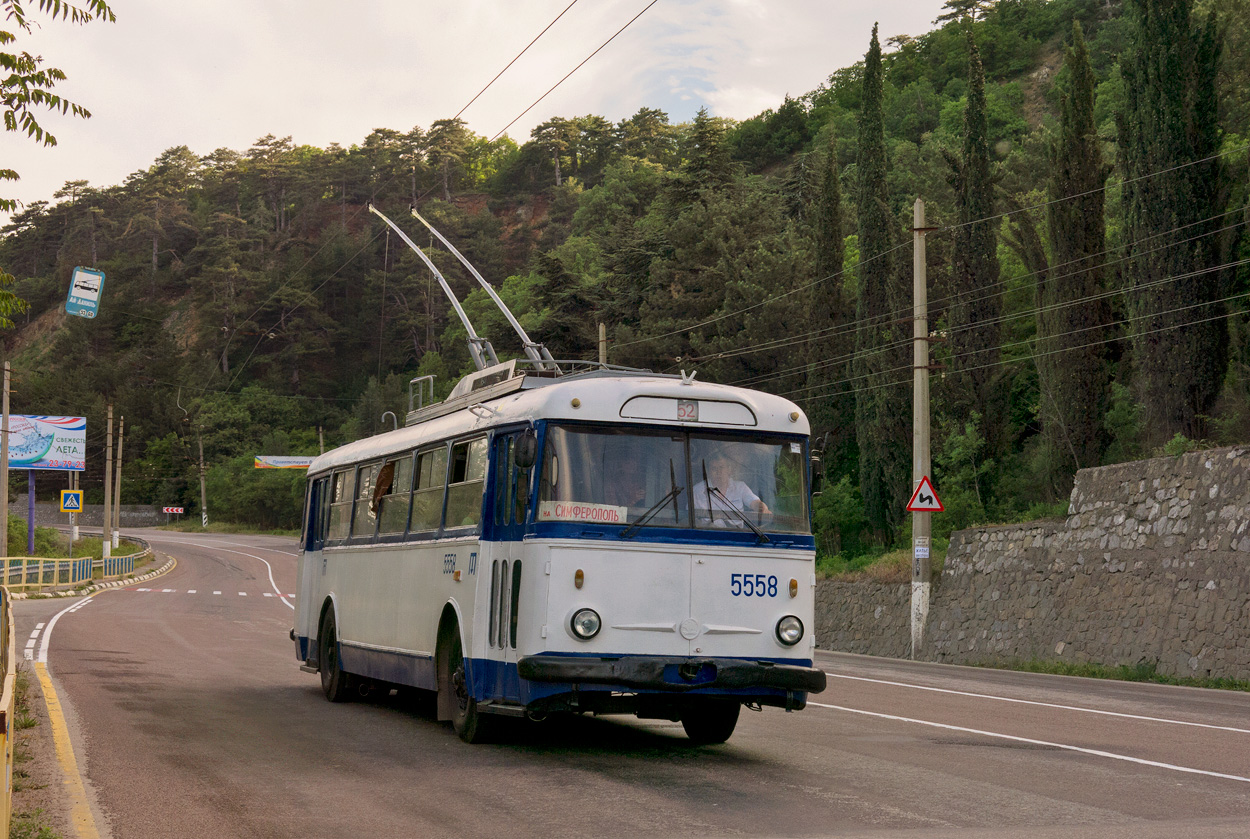 Крымский троллейбус, Škoda 9Tr21 № 5558