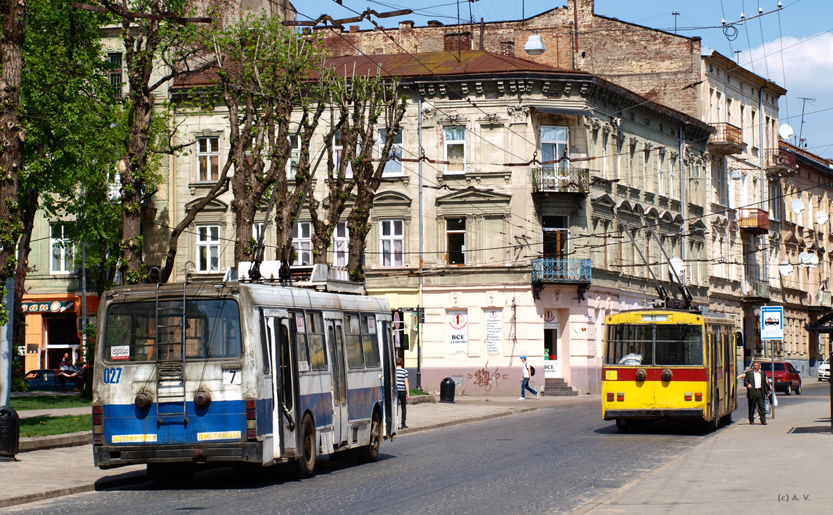 Львов, ЛАЗ-52522 № 027