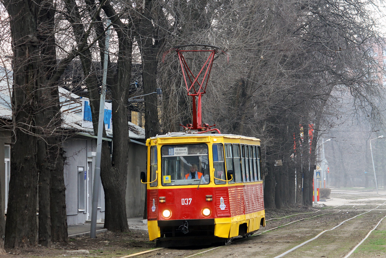 Rostov Doni ääres, 71-605U № 037 Rostov Doni ääres, 71-605U № 037