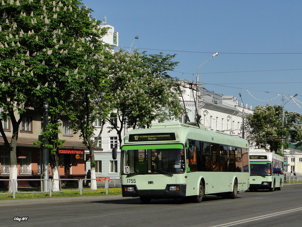 Гомель, БКМ 32102 № 1755