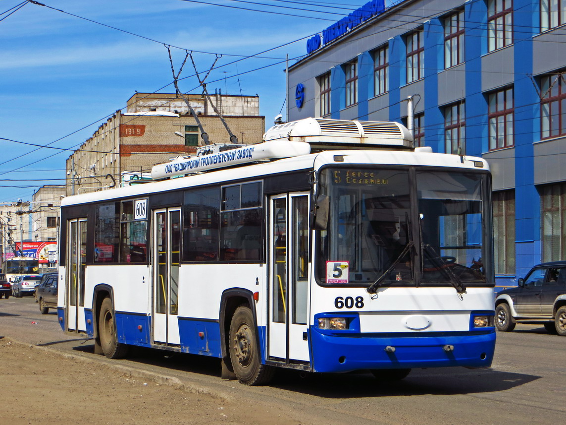 Kirov, BTZ-52768A # 608