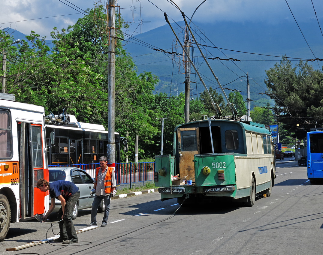 Крымский троллейбус, Škoda 9Tr10 № 5002; Крымский троллейбус — Разные фотографии