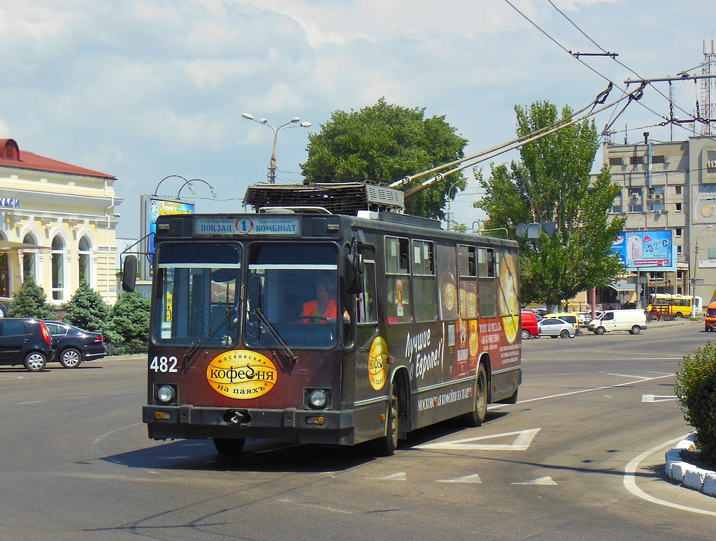 Херсон, ЮМЗ Т2 № 482