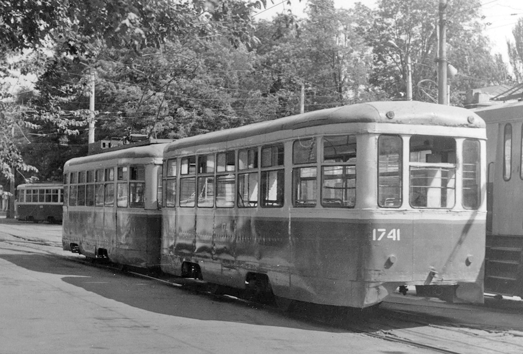 Одесса, КТП-2 № 1741; Одесса, ГС-4 (КРТТЗ) № 19