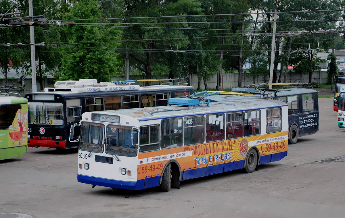 Брянск, ЗиУ-682Г-016 (012) № 2035