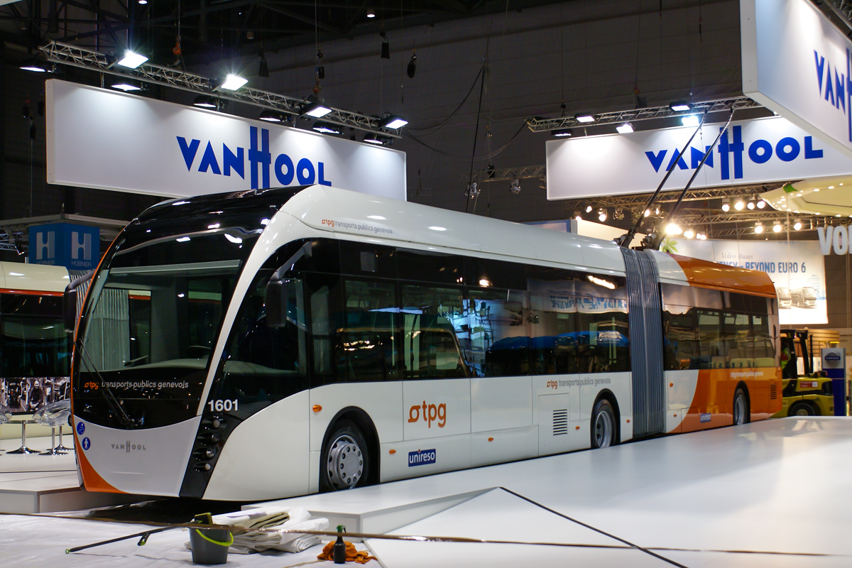 Женева, Van Hool Exqui.City 18 № 1601; Женева — UITP Geneva 2013