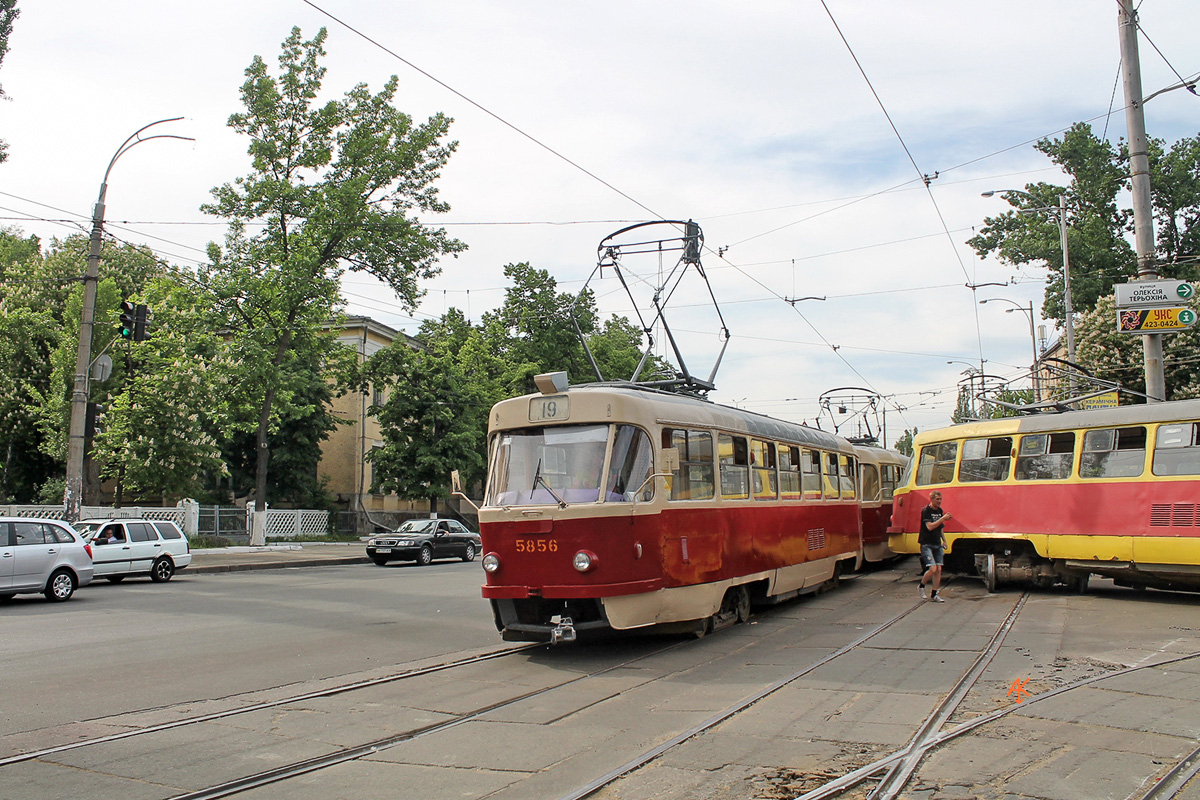 Киев, Tatra T3SU № 5856