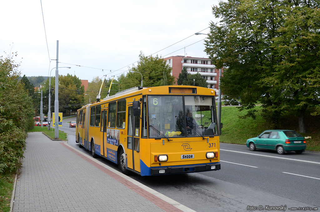 Злин, Škoda 15Tr02/6 № 371