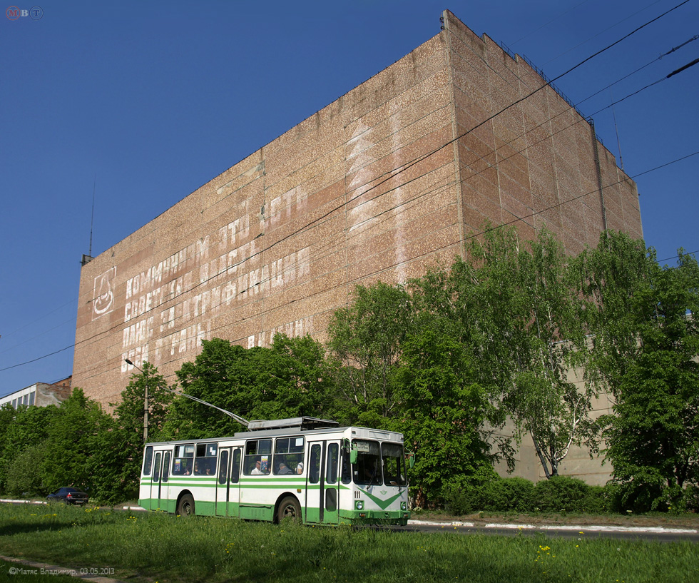 Славянск, ЮМЗ Т2 № 111