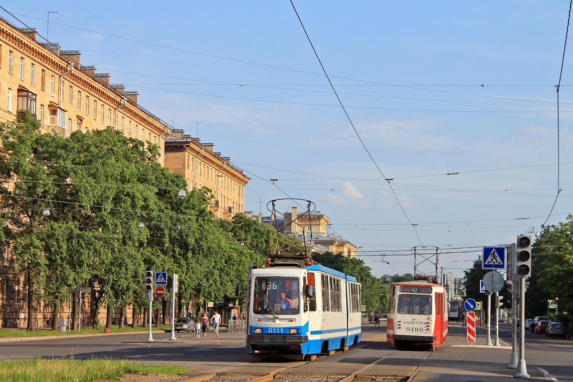 Санкт-Петербург, 71-147К (ЛВС-97К) № 8111; Санкт-Петербург, ЛВС-86К № 8198