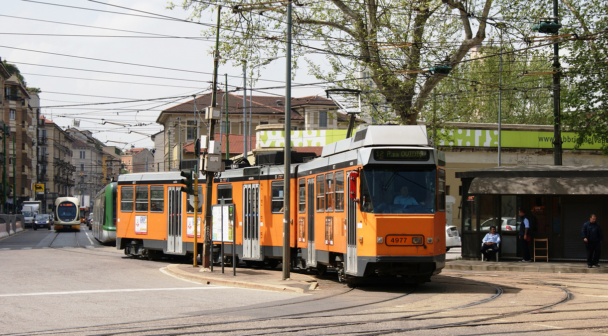 Милан, ATM series 4900 № 4977
