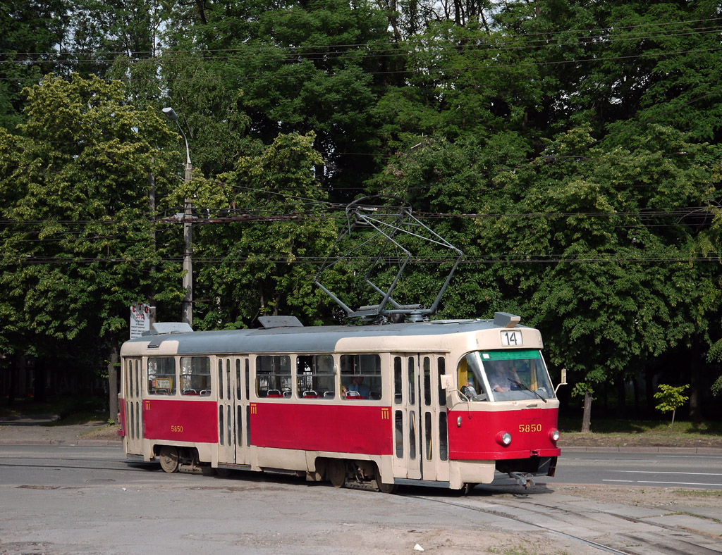 Киев, Tatra T3SU № 5850 Киев, Tatra T3SU № 5850