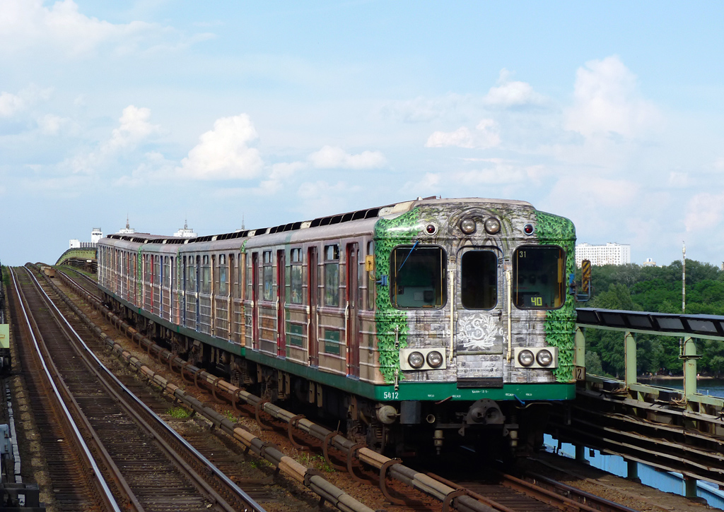Киев, Еж № 5412