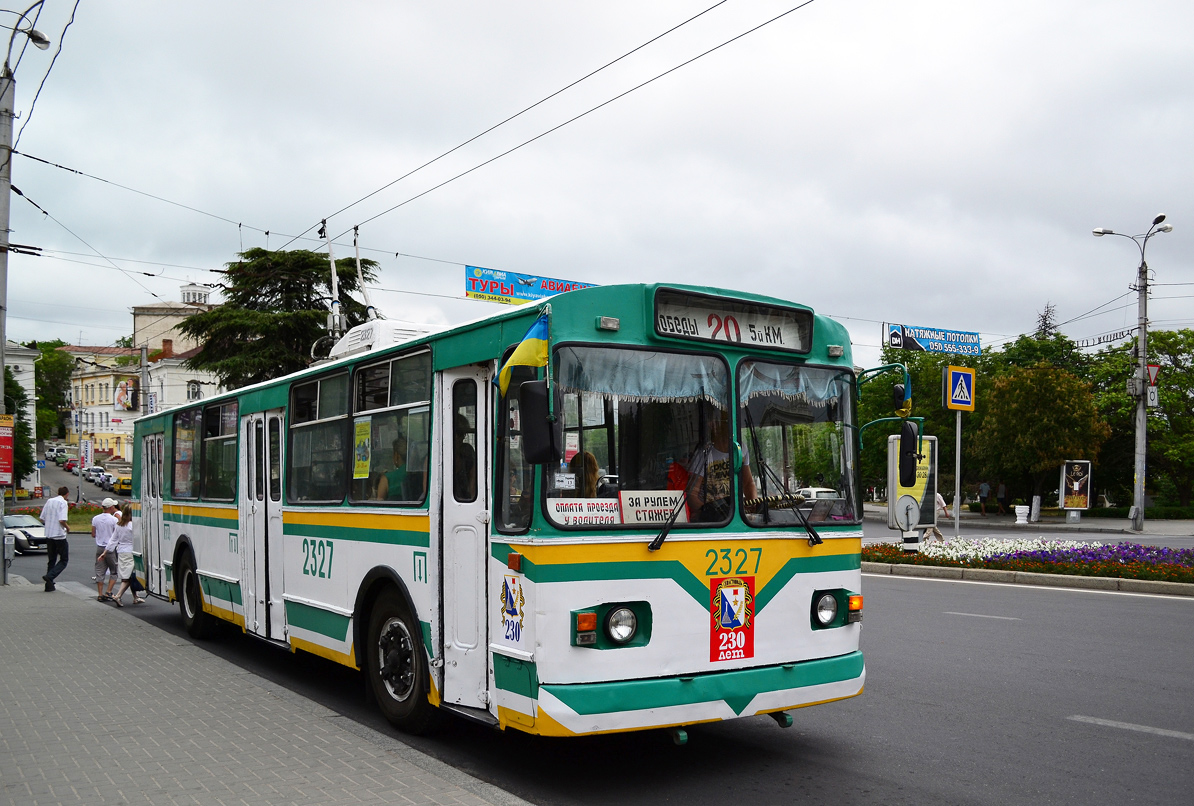 Севастополь, ЗиУ-682В-012 [В0А] № 2327