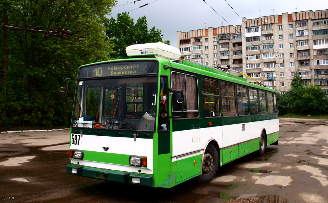 Львов, Škoda 14TrM № 597