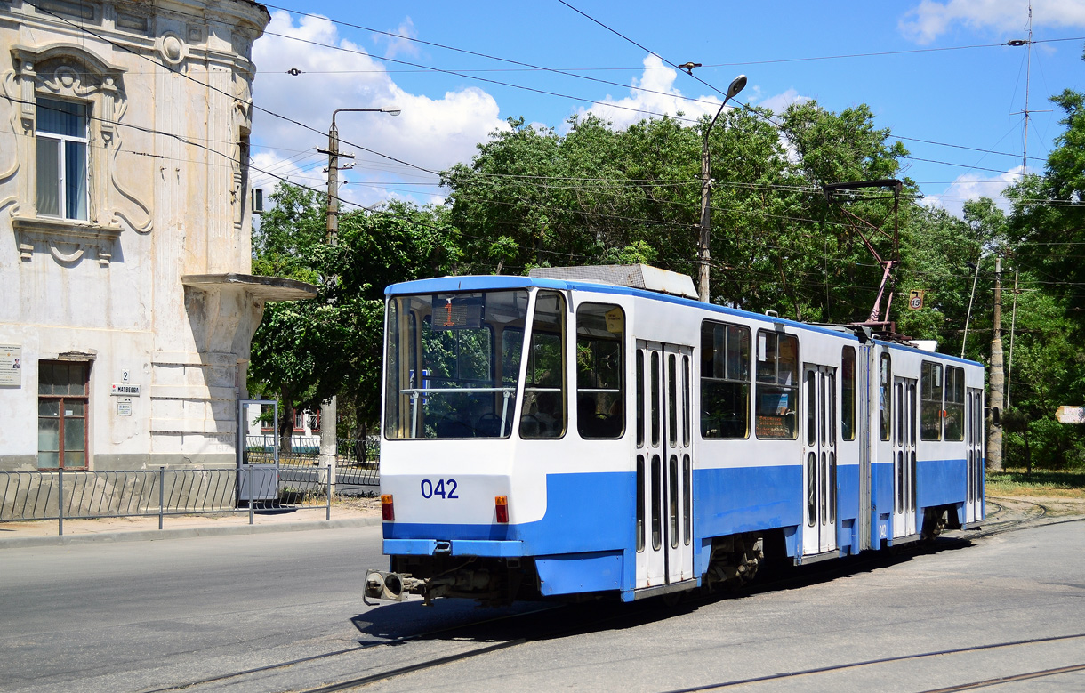 Евпатория, Tatra KT4SU № 042