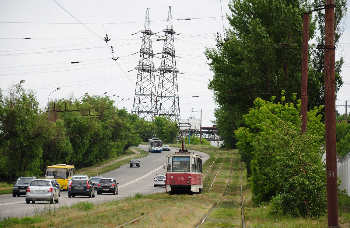 Mariupol, 71-605A № 975